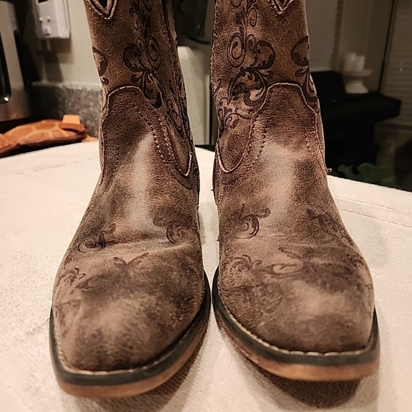 Roper western boot slouch distressed appearance short inside zip textile sz 7 - Picture 3 of 13